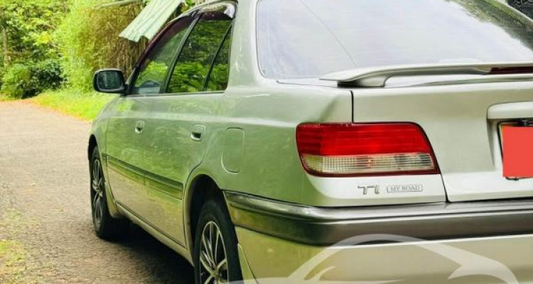 TOYOTA CARINA 1997