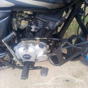 BAJAJ PLATINA 2017