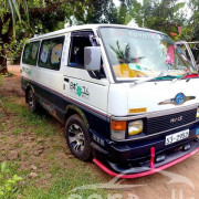 TOYOTA HIACE 1988