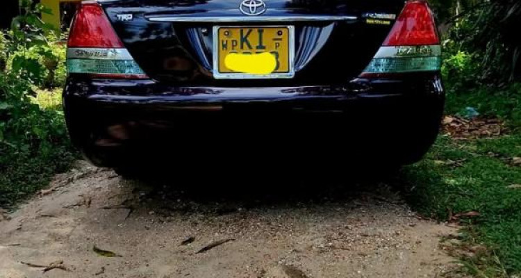 TOYOTA MARK II 2003