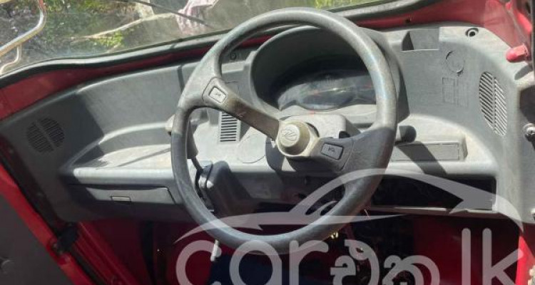 MAHINDRA GIO 2011