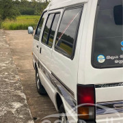 NISSAN VANETTE 1989