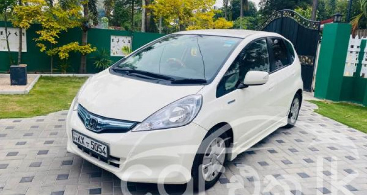 HONDA FIT GP1 2012