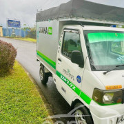 MITSUBISHI MINICAB 2004