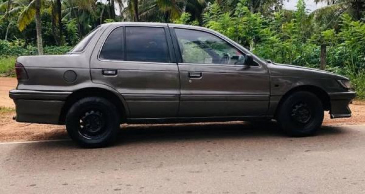 MITSUBISHI LANCER 1991