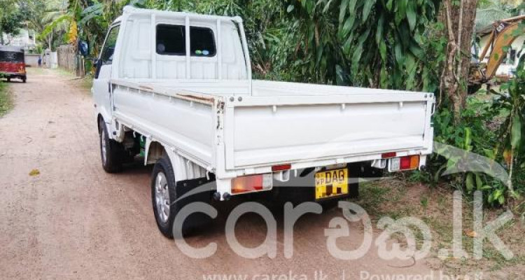 MAZDA BONGO 2016