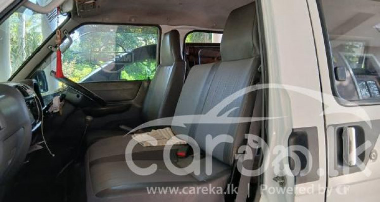 NISSAN VANETTE 2006