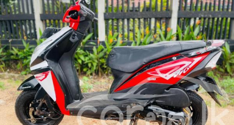 HONDA DIO 2015