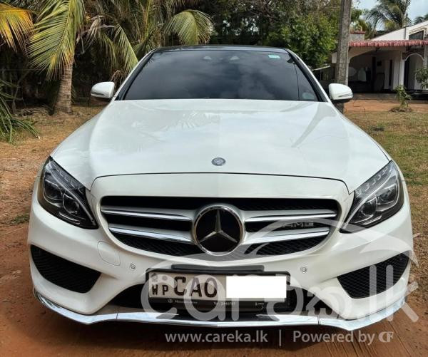 MERCEDES BENZ C200 2015