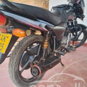 BAJAJ PLATINA 2013