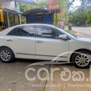 TOYOTA PREMIO 2014