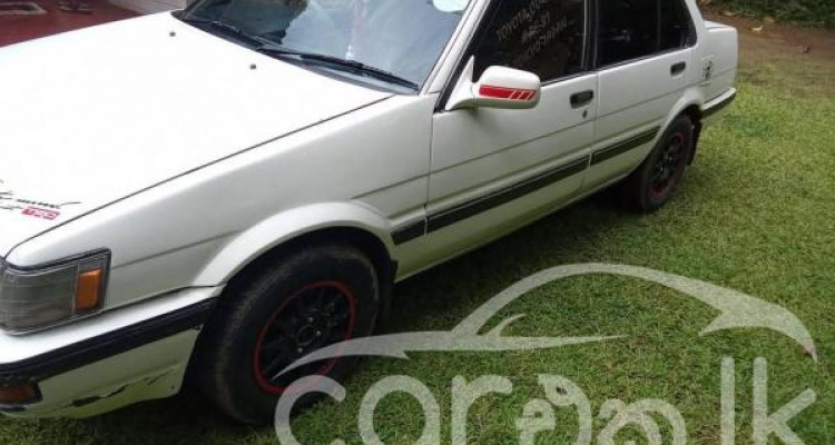 TOYOTA COROLLA AE81 1987