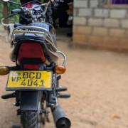 BAJAJ CT100 2015