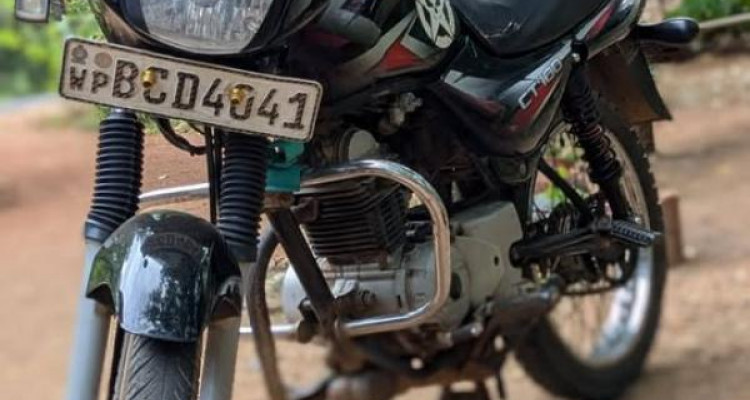 BAJAJ CT100 2015