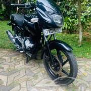 BAJAJ PULSAR 2012
