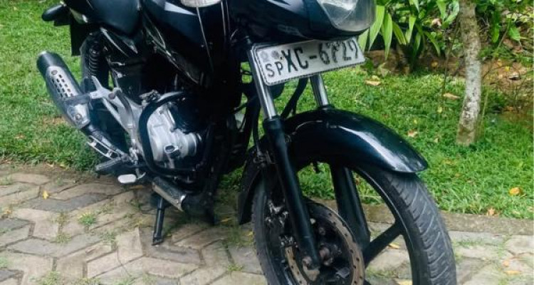 BAJAJ PULSAR 2012