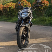 YAMAHA FZ 2013