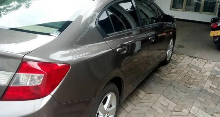 HONDA CIVIC 2010