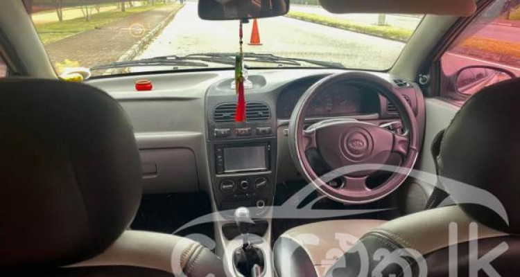 KIA RIO 2001