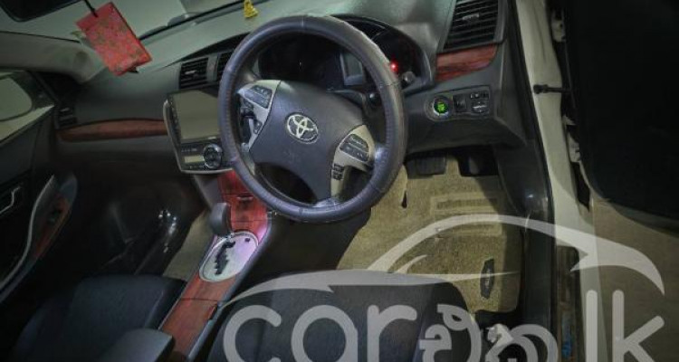 TOYOTA ALLION 260 2012