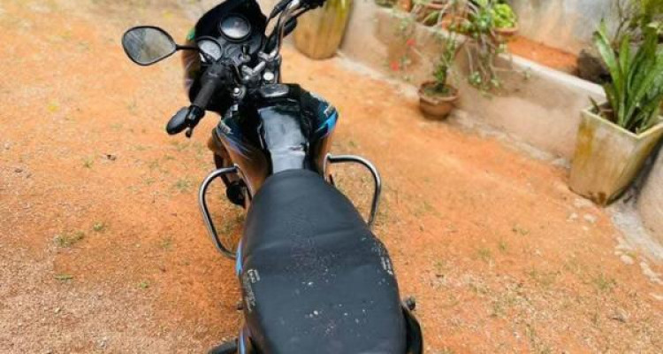 BAJAJ DISCOVER 125 2005