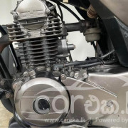 BAJAJ PLATINA 2013