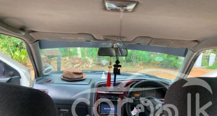 NISSAN PRIMERA 1999