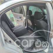 HYUNDAI ELANTRA 2000
