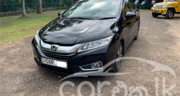 HONDA GRACE 2015