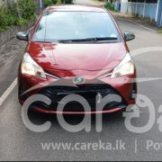 TOYOTA VITZ 2017