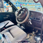 DAIHATSU S200 2000