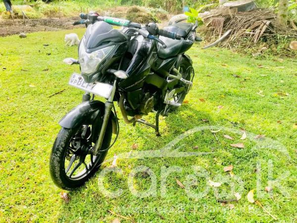 BAJAJ PULSAR NS 2016