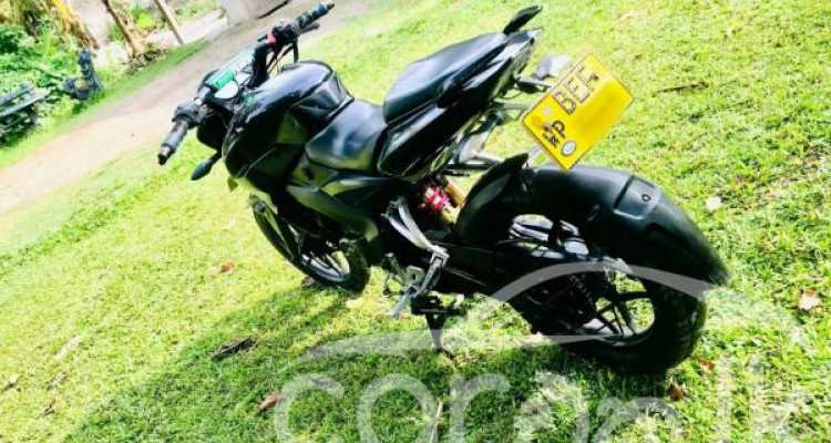 BAJAJ PULSAR NS 2016
