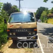 TOYOTA DYNA 1988