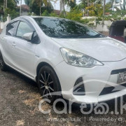 TOYOTA AQUA 2014