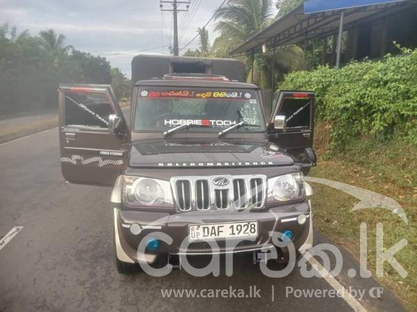 MAHINDRA BOLERO 2017