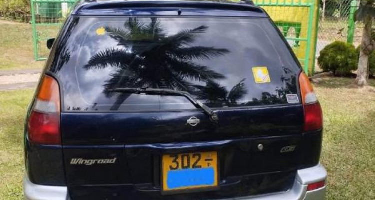 NISSAN WINGROAD 1996