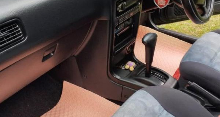 NISSAN WINGROAD 1996