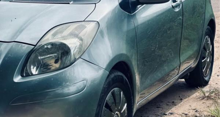 TOYOTA VITZ 2008