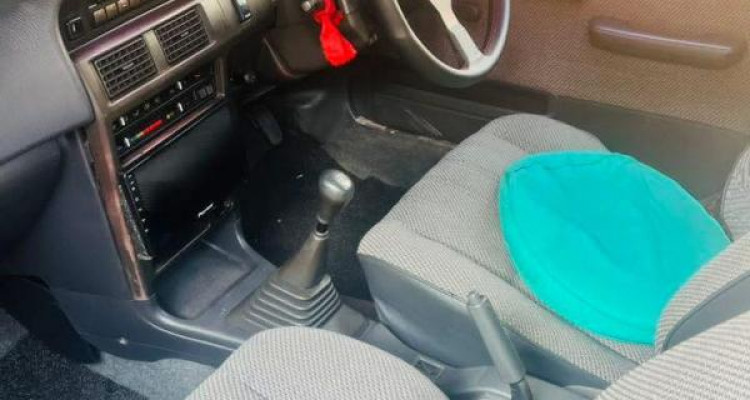 TOYOTA COROLLA EE90 1988