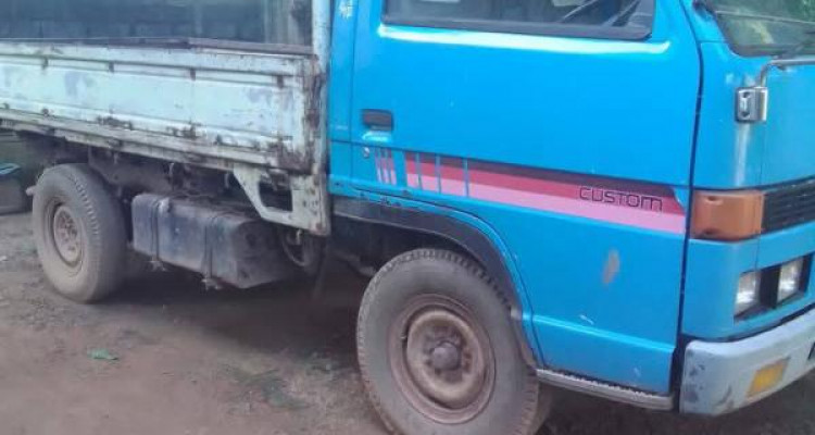 ISUZU ELF 1987