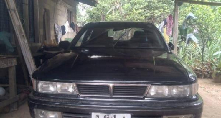 MITSUBISHI GALANT 1996