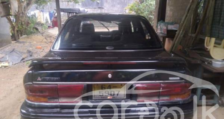 MITSUBISHI GALANT 1996