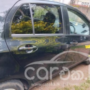TOYOTA VITZ 2009