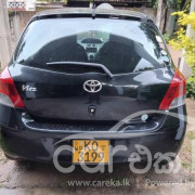 TOYOTA VITZ 2009
