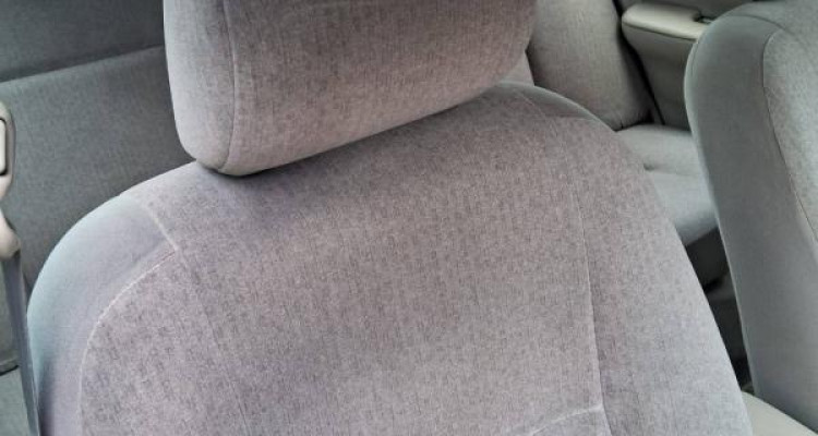 TOYOTA COROLLA 121 2004