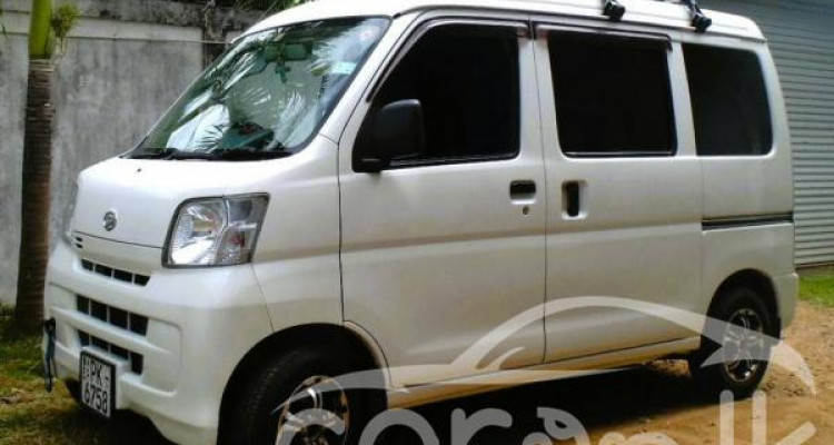DAIHATSU HIJET 2016