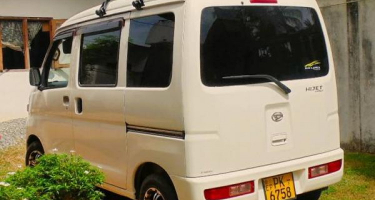DAIHATSU HIJET 2016