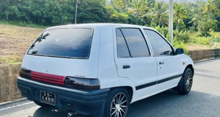DAIHATSU CHARADE 1987