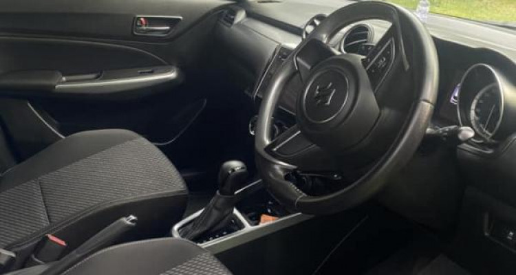 SUZUKI SWIFT RS 2017